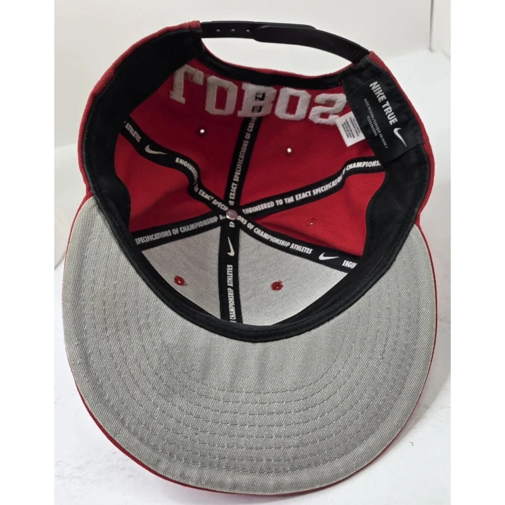 Nike True New Mexico Lobos‎ Adult Hat Cap Snap Back Red Mens OSFM